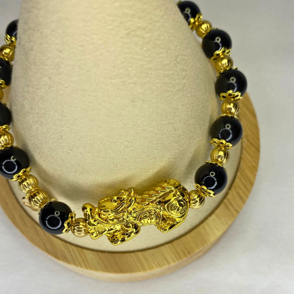 Obsidian Pixiu and Clover Bracelet - Image 2